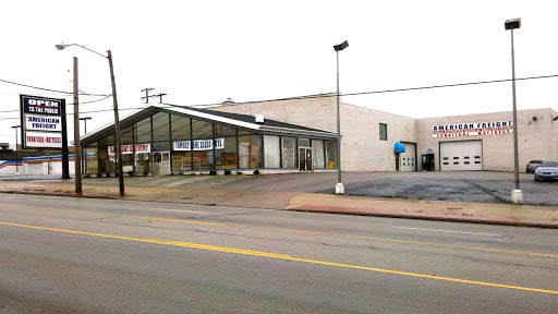 American Freight Furniture and Mattress, 6767 Brookpark Rd, Parma, OH 44129, USA, 