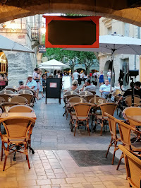 Photos du propriétaire du Café Au Suisse d'Alger à Uzès - n°1