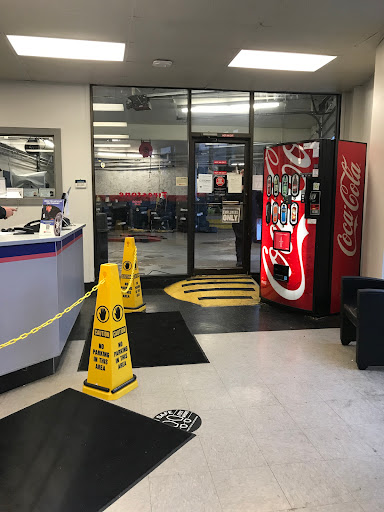 Tire Shop «Firestone Complete Auto Care», reviews and photos, 892 E Main St, Stamford, CT 06902, USA