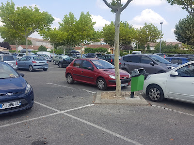 Parking Charles De Gaulle à Ruoms