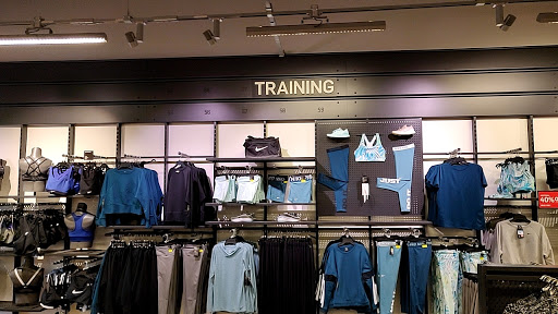 Clothing Store «Nike Factory Store», reviews and photos, 29300 Hempstead Rd #501, Cypress, TX 77433, USA