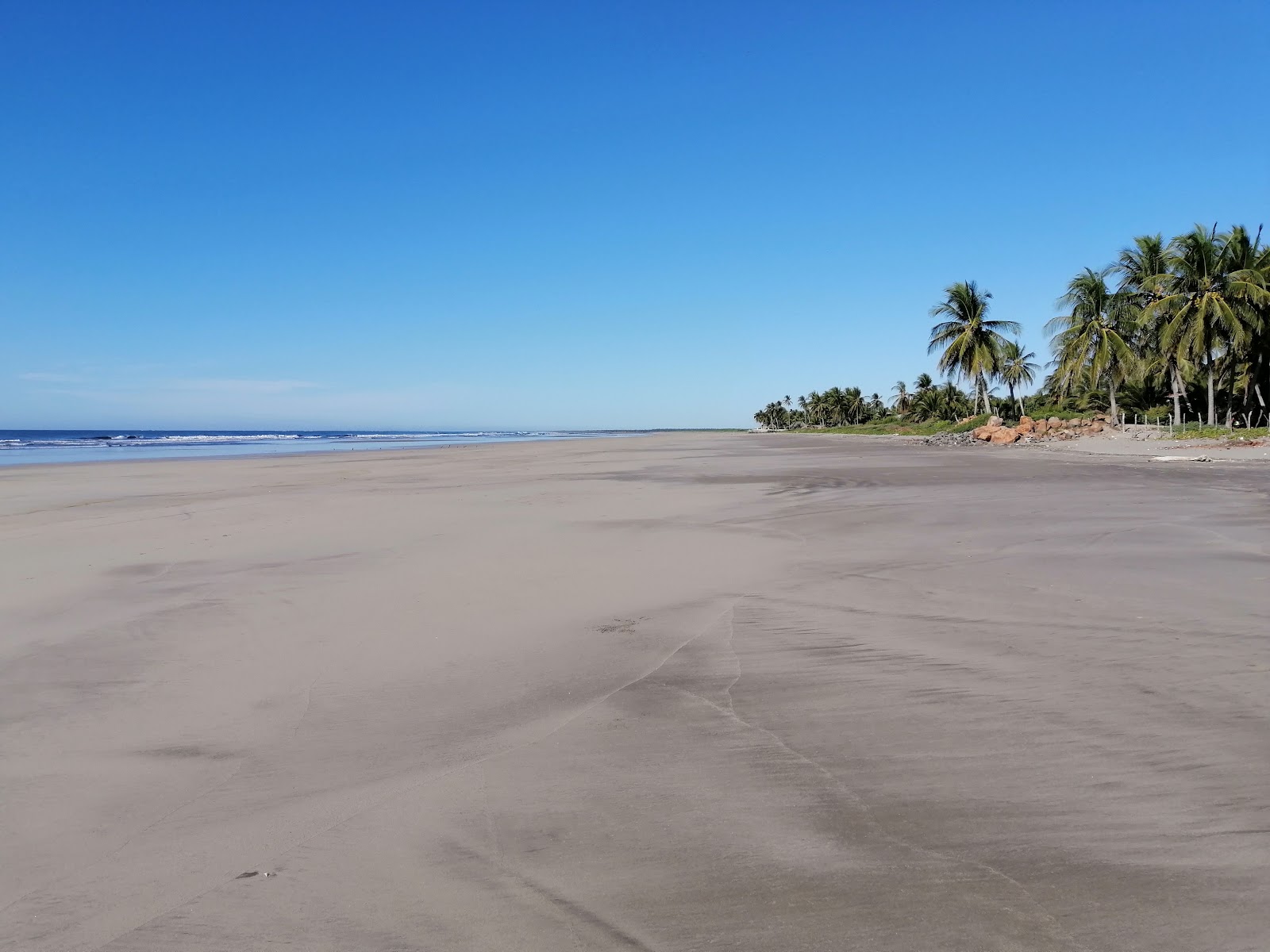 Foto van El Espino beach met recht en lang