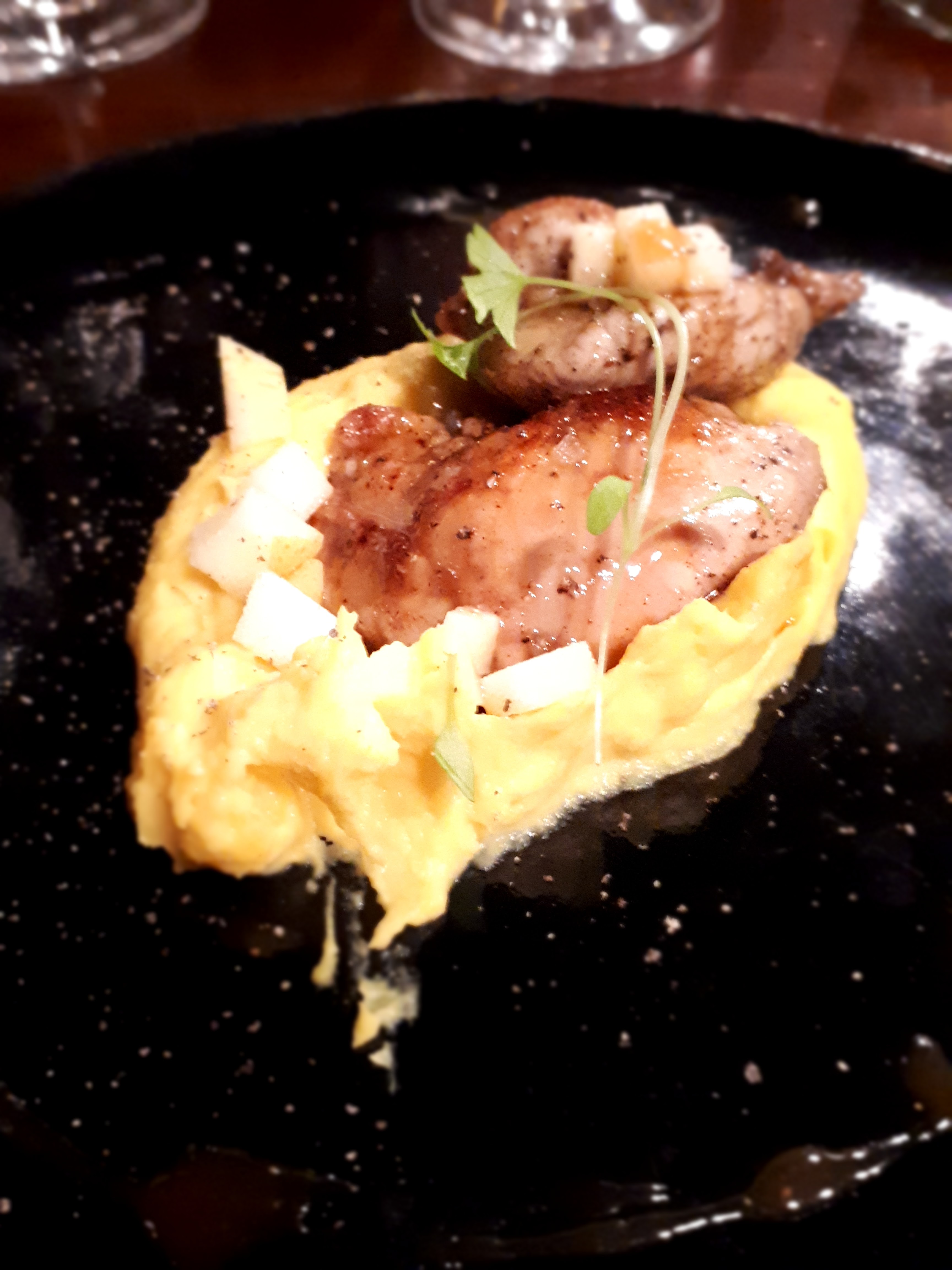 Photo n° 2 de l'avis de Flore.o fait le 04/12/2018 à 15:32