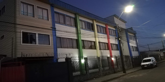 Teléfono de Colegio Wenga Coronel