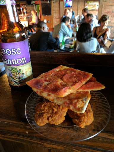 Bar «Howl at the Moon Baltimore», reviews and photos, 22 Market Pl, Baltimore, MD 21202, USA