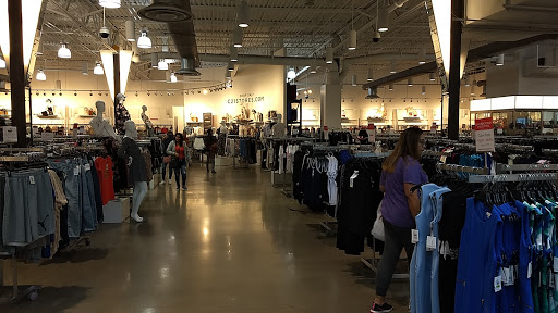 Department Store «Century 21 Department Store», reviews and photos, 651 Kapkowski Rd, Elizabeth, NJ 07201, USA