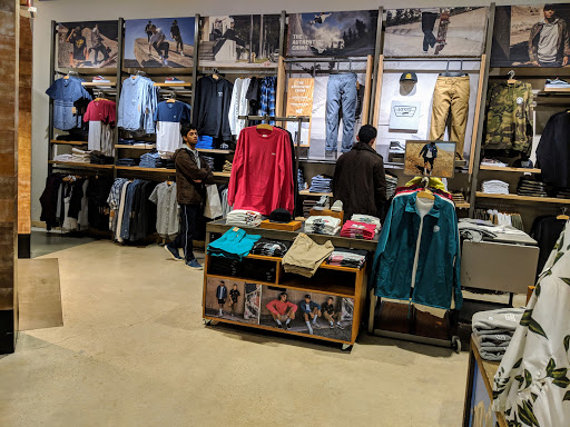 Shoe Store «Vans», reviews and photos, 300 Monticello Ave #121, Norfolk, VA 23510, USA