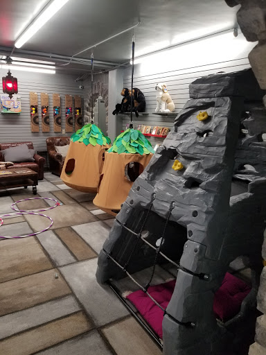 Toy Store «King Arthurs Court Toys», reviews and photos, 3040 Madison Rd, Cincinnati, OH 45209, USA