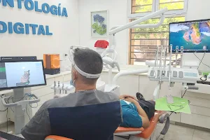 Clínica Odontológica de Alta Complejidad Dr. Maximiliano Scime image
