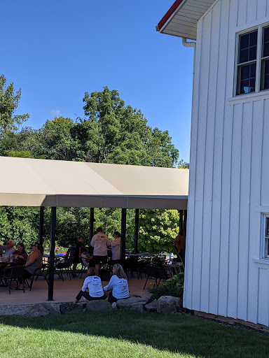 Winery «Mallow Run Winery», reviews and photos, 6964 W Whiteland Rd, Bargersville, IN 46106, USA