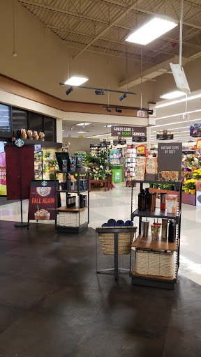 Grocery Store «Kroger», reviews and photos, 3100 Meridian Parke Dr, Greenwood, IN 46142, USA