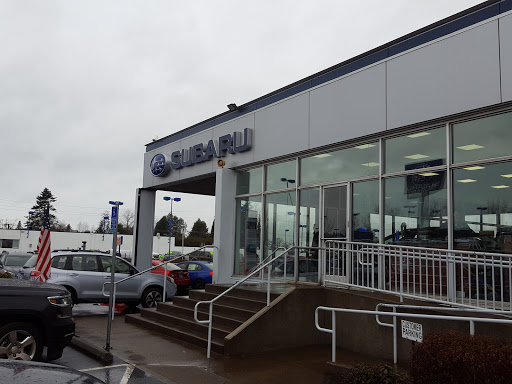 Car Dealer «Gresham Subaru», reviews and photos, 1925 E Powell Blvd, Gresham, OR 97080, USA