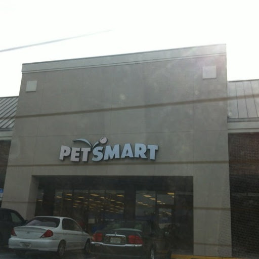 Pet Supply Store «PetSmart», reviews and photos, 6251 N Davis Hwy, Pensacola, FL 32504, USA