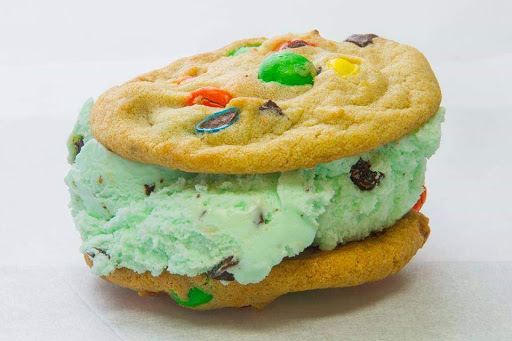 Cookie Shop «Insomnia Cookies», reviews and photos, 6301 Delmar Blvd, University City, MO 63130, USA