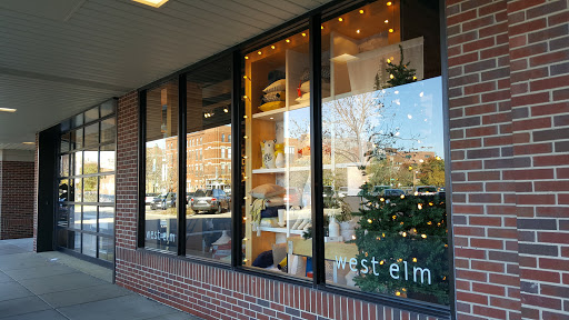 Shopping Mall «North & Sheffield Commons», reviews and photos, 1000 W North Ave, Chicago, IL 60642, USA