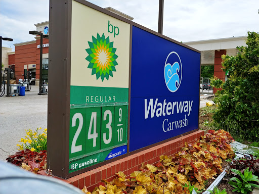 Car Wash «Waterway Carwash», reviews and photos, 10850 Manchester Rd, Kirkwood, MO 63122, USA