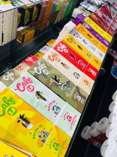 Tobacco Shop «House Of Vapes/Smoke Shop», reviews and photos, 4151 W Vine St, Kissimmee, FL 34741, USA