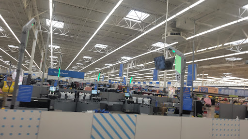 Department Store «Walmart Supercenter», reviews and photos, 340 Norman Dr, Valdosta, GA 31601, USA