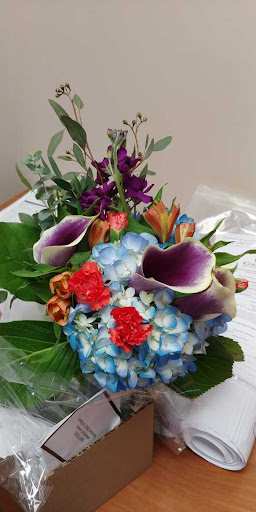 Florist «Forest Lake Floral, Gift & Garden», reviews and photos, 508 Lake St S, Forest Lake, MN 55025, USA