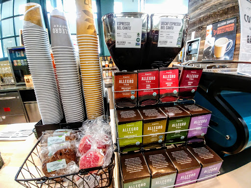 Grocery Store «Whole Foods Market», reviews and photos, 305 E Altamonte Dr #1000, Altamonte Springs, FL 32701, USA