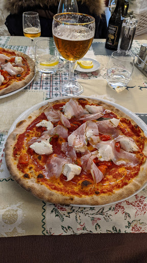 Pizzeria Ristorante Al Ponte in Ponte San Nicolò, Provincia di Padova