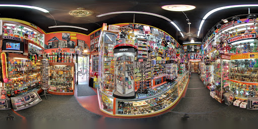 Tobacco Shop «Samaya Smoke shop», reviews and photos, 1419 Washington Ave, Miami Beach, FL 33139, USA