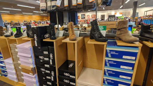 Stores to buy boots Milwaukee
