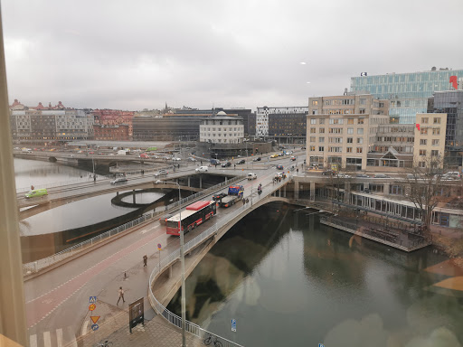 STF Ingenjörsutbildning AB