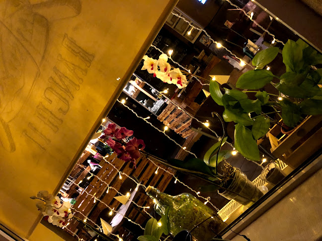 Ranch 11 Burger & Bistro - Hamburger