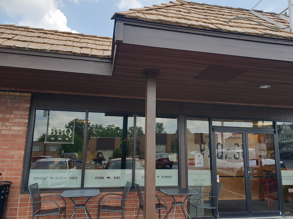 Velvet Smoke BBQ - White Oak 45247