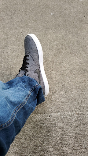 Shoe Store «Famous Footwear», reviews and photos, 1290 E Ireland Rd, South Bend, IN 46614, USA