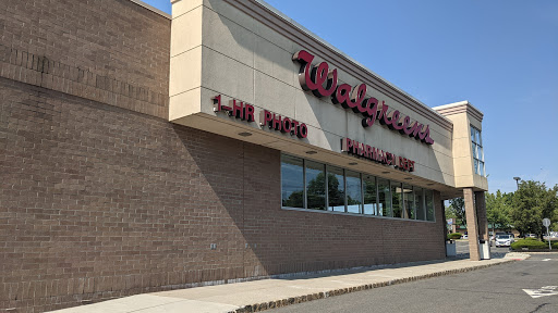 Drug Store «Walgreens», reviews and photos, 905 New Durham Rd, Edison, NJ 08817, USA
