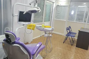 Myra dental clinic image