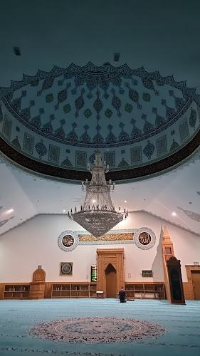 Reviews of London Islamic Turkish Association Mosque in London - Association