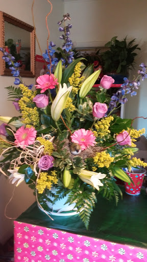 Florist «Talk of The Town Florist», reviews and photos, 38526 Co Rd 54 Suite 1, Zephyrhills, FL 33542, USA