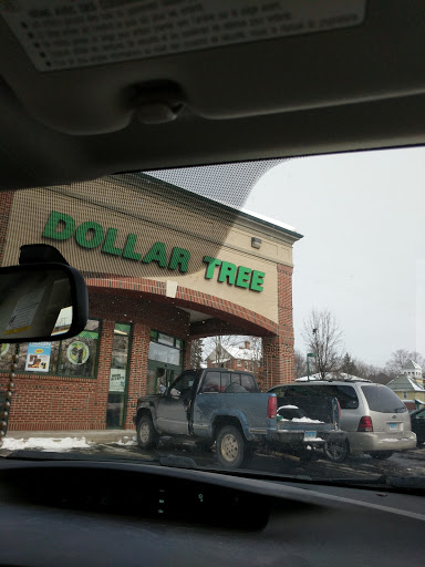 Dollar Store «Dollar Tree», reviews and photos, 10 School St, East Hartford, CT 06118, USA