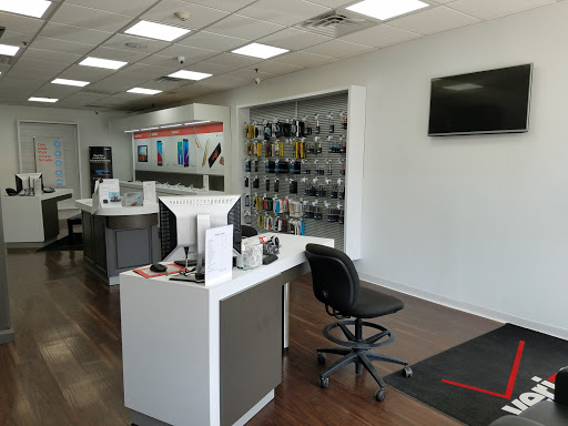 Cell Phone Store «Verizon Wireless», reviews and photos, 214 New York 59 #7, Suffern, NY 10901, USA