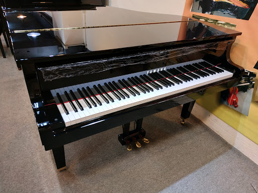 東橋鋼琴