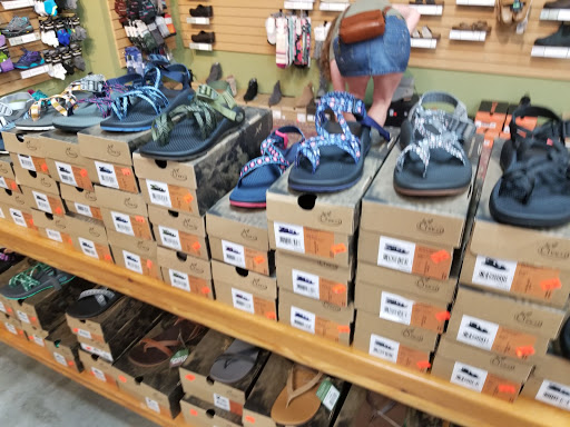 Sporting Goods Store «Half-Moon Outfitters Inc», reviews and photos, 2912 Devine St, Columbia, SC 29205, USA