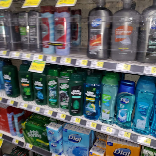 Home Goods Store «Dollar General», reviews and photos, 176 E Grant Ave, Winters, CA 95694, USA