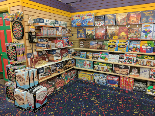 Toy Store «King Arthurs Court Toys», reviews and photos, 3040 Madison Rd, Cincinnati, OH 45209, USA