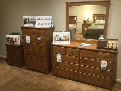 Mattress Store «Nicholls Furniture Showcase», reviews and photos, 985 S Prospect St, Marion, OH 43302, USA