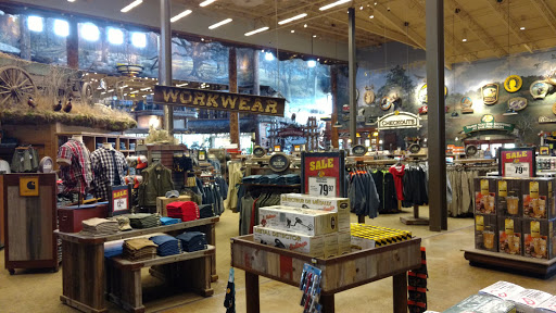 Sporting Goods Store «Bass Pro Shops», reviews and photos, 10000 Bass Pro Blvd, Rossford, OH 43460, USA