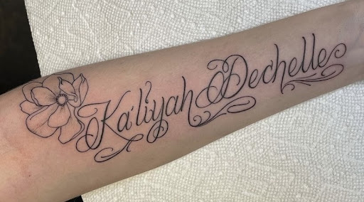 Find tattoo ideas for woman on leg for your next unique tattoo in Dallas at Cedar Springs Tattoo & Piercing