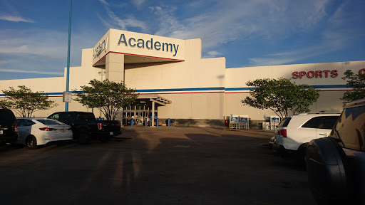 Sporting Goods Store «Academy Sports + Outdoors», reviews and photos, 7513 N Interstate Hwy 35, Austin, TX 78752, USA