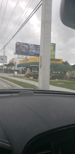 Car Wash «Busy Bee Car Wash (South Dade)», reviews and photos, 18210 S Dixie Hwy, Miami, FL 33157, USA