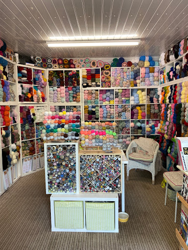 Chrissy's Crafts A Proper Wool Shop