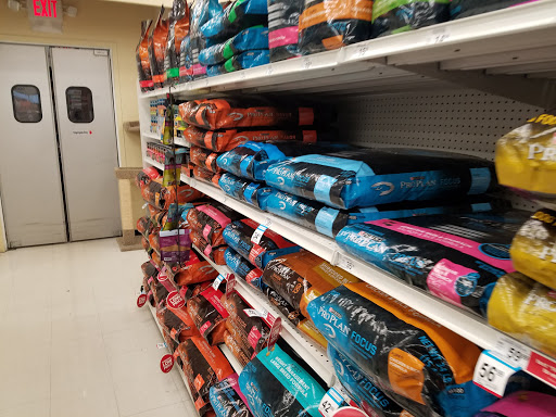 Pet Supply Store «Petco Animal Supplies», reviews and photos, 2705 Federated Blvd, Columbus, OH 43235, USA