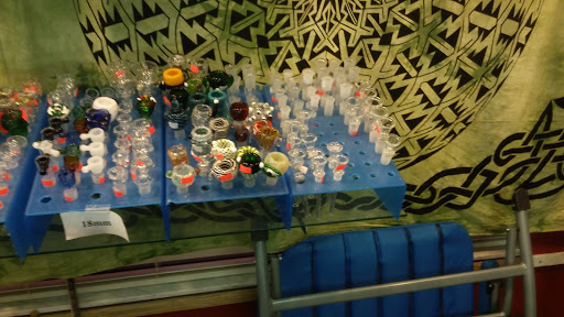 Tobacco Shop «One Love Tobacco & Gifts», reviews and photos, 7116 Gulf Blvd, St Pete Beach, FL 33706, USA