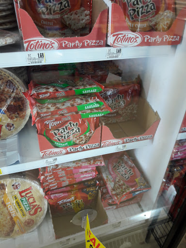 Grocery Store «Schnucks», reviews and photos, 1160 Shackelford Rd, Florissant, MO 63031, USA